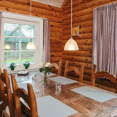 6 Person Holiday Home In Hovborg Kültér fotó