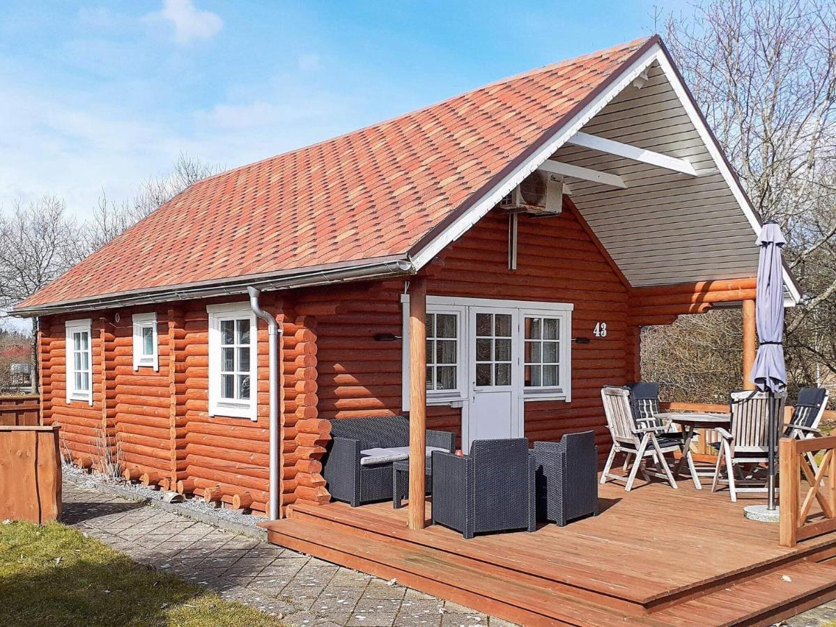 6 Person Holiday Home In Hovborg Kültér fotó