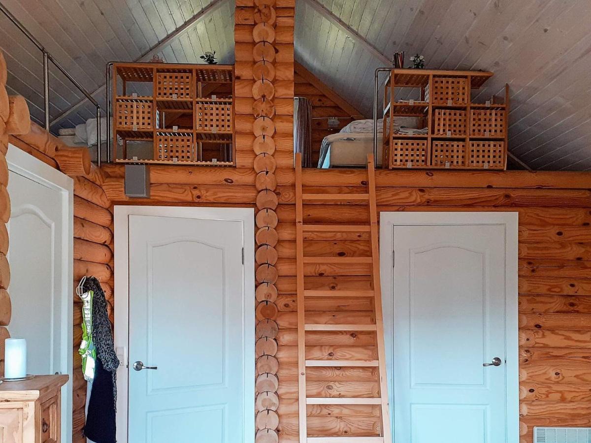 6 Person Holiday Home In Hovborg Kültér fotó